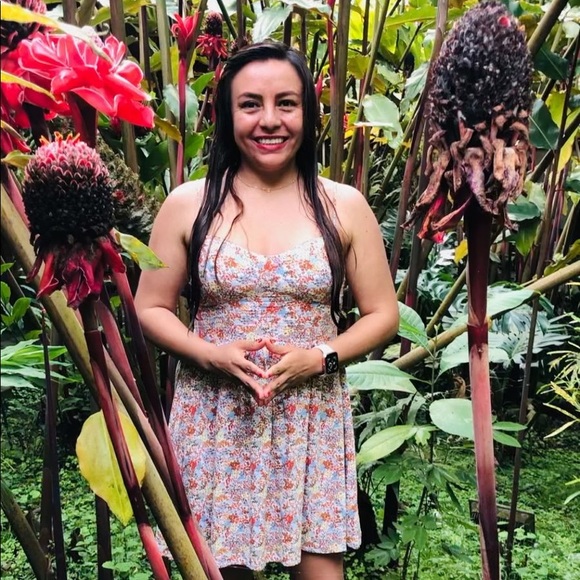 Meet your Posher, Marcela - Picture 4 of 4